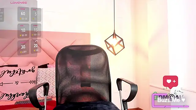 lia harper  online show from 7, 4, 2026