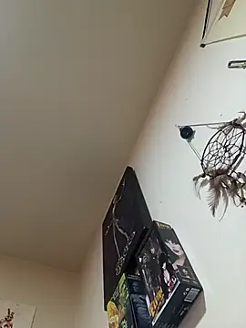 Snapshot of Butterflyann9090 chatting on 4, 12, 2025 Butterflyann9090 online show from 4, 12, 2025