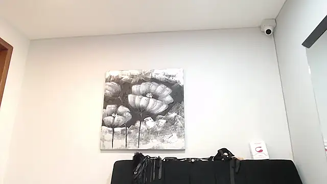 DonnaJoness online show from 11, 10, 2025