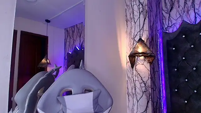 Snapshot of Zami_Escobar_of chatting on 1, 4, 2026 Zami Escobar of online show from 1, 4, 2026