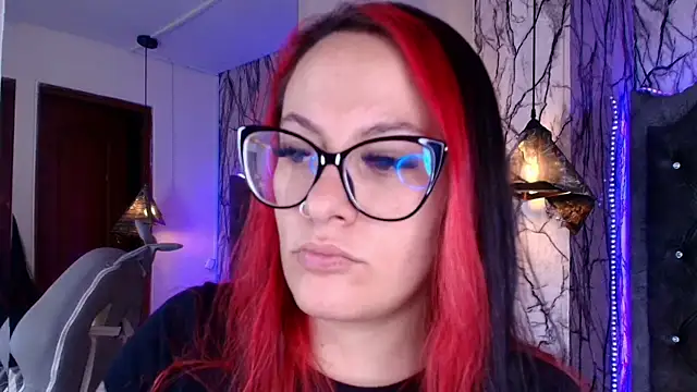 Snapshot of Zami_Escobar_of chatting on 7, 4, 2026 Zami Escobar of online show from 7, 4, 2026