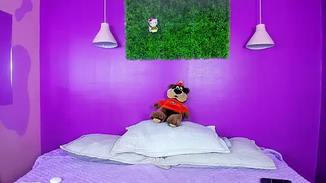 JulliSexxx online show from 17, 9, 2025