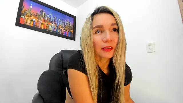 Ms lunaRose online show from 3, 12, 2025