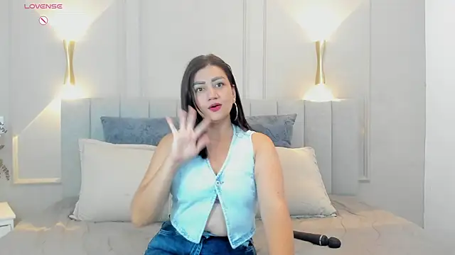 victoria bourne online show from 17, 11, 2025