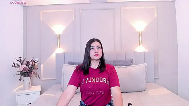 victoria bourne online show from 3, 2, 2026