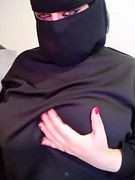 lilyan12 online show from 11, 4, 2026