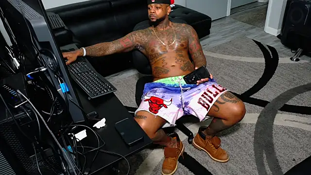 Snapshot of SLANGONDEMHOES chatting on 13, 2, 2026 SLANGONDEMHOES online show from 13, 2, 2026