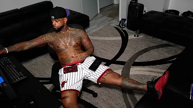 Snapshot of SLANGONDEMHOES chatting on 16, 2, 2026 SLANGONDEMHOES online show from 16, 2, 2026