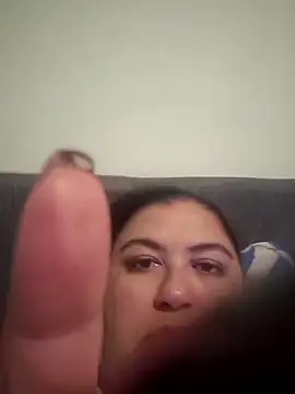 curvy diva  online show from 2, 10, 2025