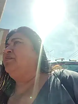 curvy diva  online show from 2, 12, 2025