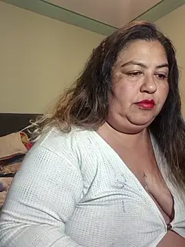 curvy diva  online show from 14, 3, 2026