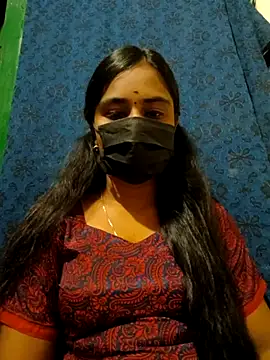 mini-queen online show from 9, 10, 2025