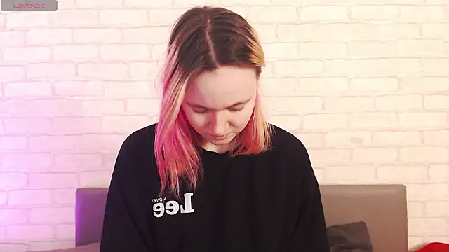 Snapshot of Ericha_Stone chatting on 17, 2, 2026 Ericha Stone online show from 17, 2, 2026