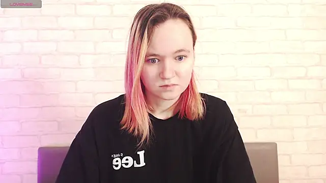 Snapshot of Ericha_Stone chatting on 21, 2, 2026 Ericha Stone online show from 21, 2, 2026