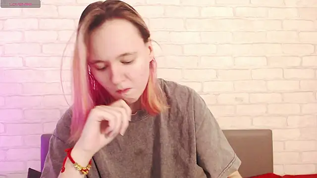 Snapshot of Ericha_Stone chatting on 27, 2, 2026 Ericha Stone online show from 27, 2, 2026