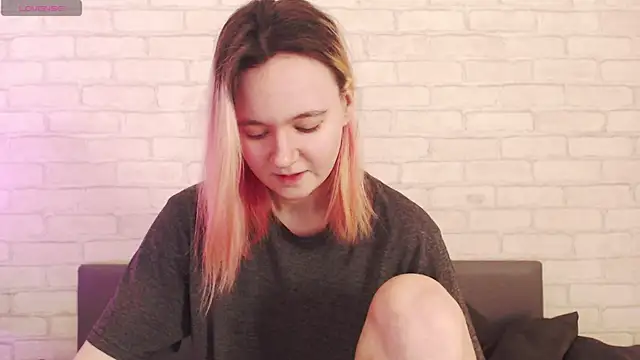 Ericha Stone online show from 3, 4, 2026