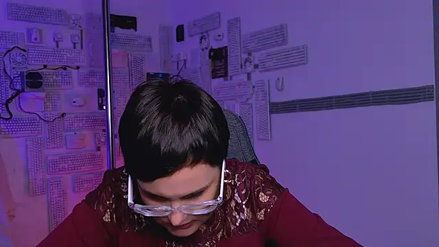 LauraDavidsons online show from 11, 9, 2025