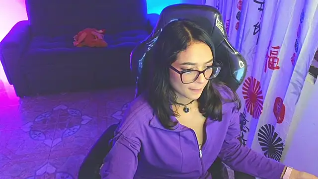 Gia flame  online show from 19, 9, 2025