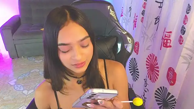 Gia flame  online show from 24, 9, 2025