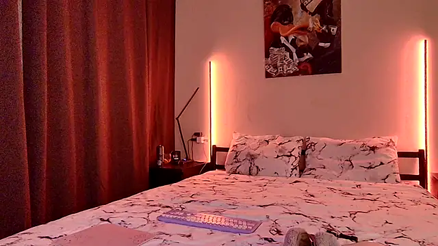 Missss Eva online show from 28, 9, 2025