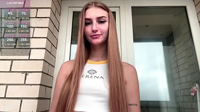 SweetJinny88 online show from 11, 11, 2025