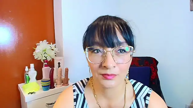 lexy lunahot online show from 10, 10, 2025