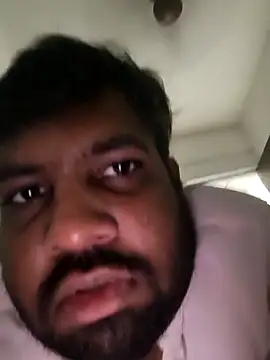 vinay smalldick online show from 17, 3, 2026