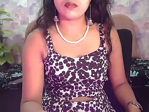 shaalu sharma online show from 19, 9, 2025