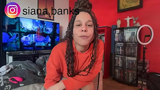 Snapshot of SianaBanks chatting on 27, 10, 2025 SianaBanks online show from 27, 10, 2025