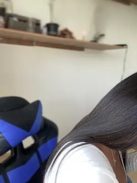 Snapshot of Elahia__marquez chatting on 19, 9, 2025 Elahia marquez online show from 19, 9, 2025