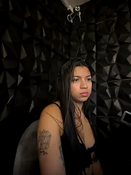 lil charme online show from 29, 10, 2025