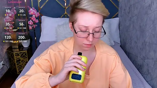 AlexandraGreen online show from 2, 3, 2026