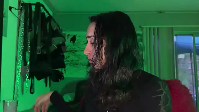 xoFrankie online show from 2, 4, 2026