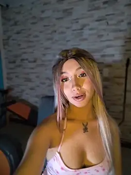 Ella rr online show from 18, 4, 2026