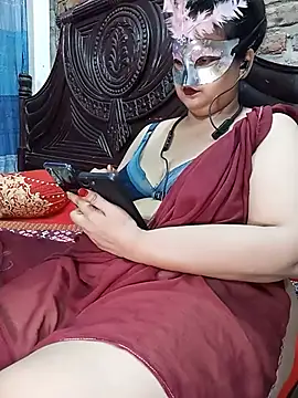 Snapshot of Tanisha-Chy chatting on 29, 6, 2026 Tanisha-Chy online show from 29, 6, 2026