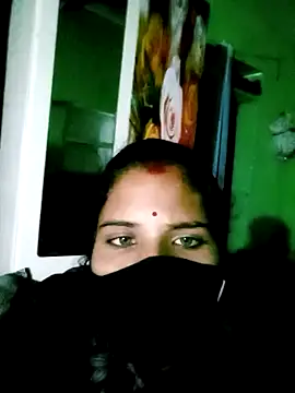 Hot reew online show from 7, 11, 2025