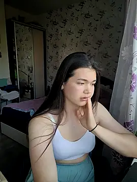 Albi Glow online show from 18, 9, 2025