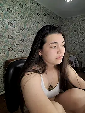 Albi Glow online show from 27, 9, 2025