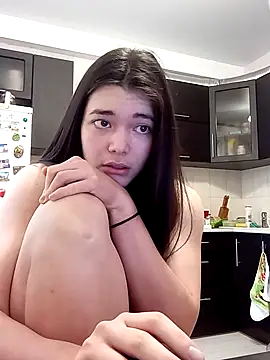 Albi Glow online show from 17, 12, 2025