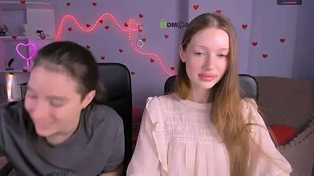 Snapshot of khloebeauty chatting on 17, 6, 2026 khloebeauty online show from 17, 6, 2026