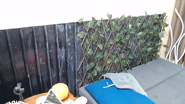 Snapshot of chris_hot_asian_loverboy chatting on 26, 11, 2025 chris hot asian loverboy online show from 26, 11, 2025