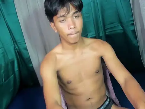 chris hot asian loverboy online show from 8, 3, 2026