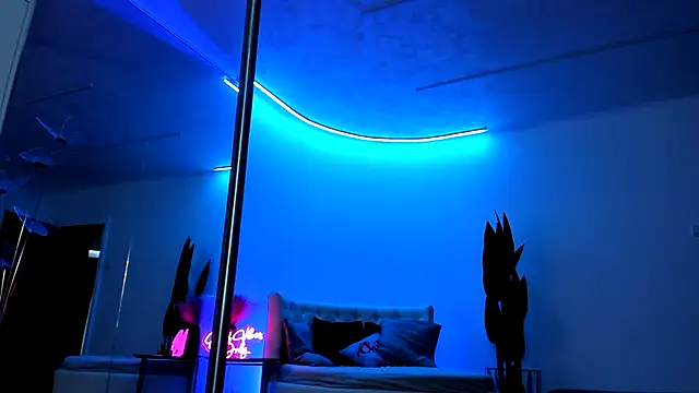 JessicaSky  online show from 22, 9, 2025