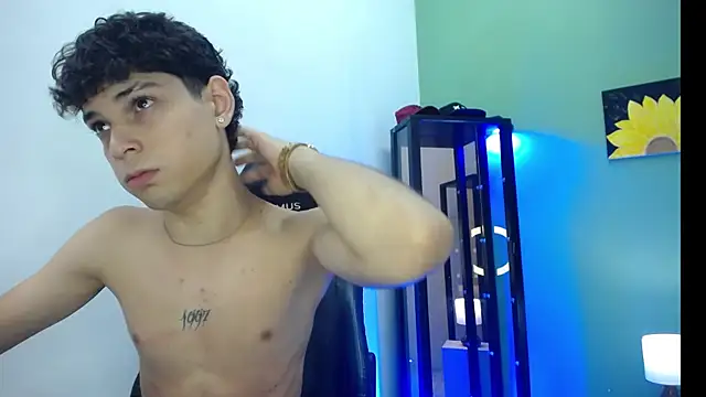 dilan hott  online show from 19, 12, 2025