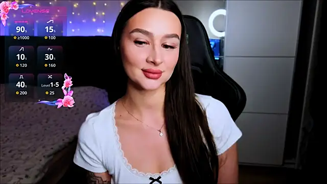 Snapshot of Veronica_Larsson chatting on 12, 7, 2026 Veronica Larsson online show from 12, 7, 2026