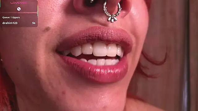 bri von dhara   online show from 14, 12, 2025