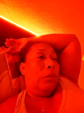 Naomi-Mature online show from 15, 2, 2026