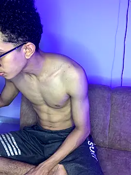 Cj davis  online show from 28, 9, 2025