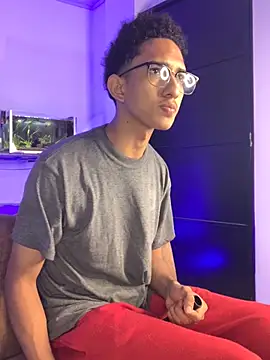 Cj davis  online show from 14, 11, 2025