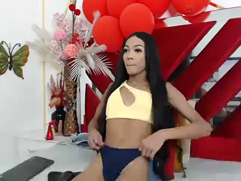 KathalinaSmit online show from 1, 10, 2025